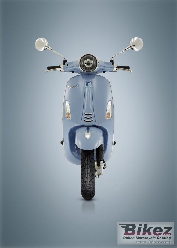 Vespa Primavera 125 Gallery